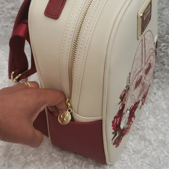 NWT Loungefly Darth Vader Floral embroideries mini backpack - Picture 3 of 16